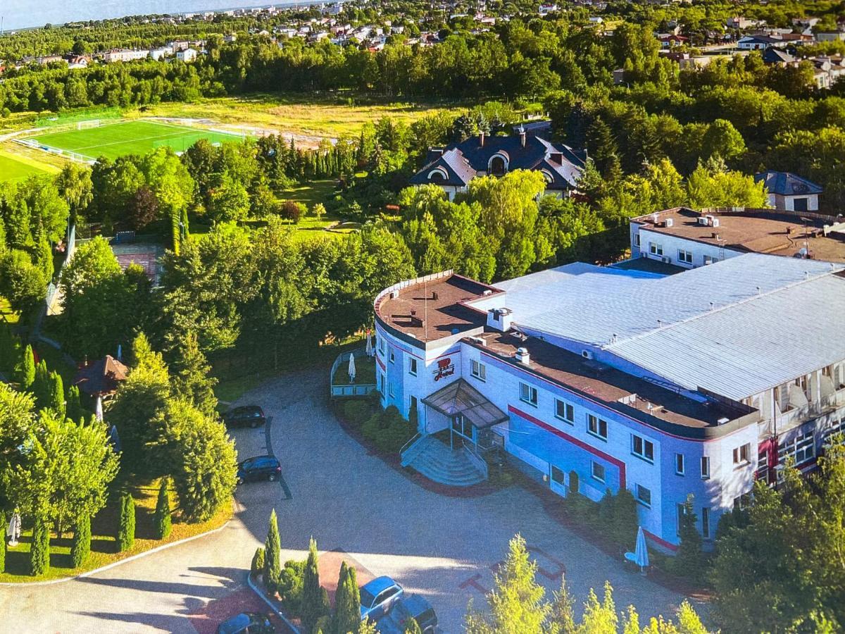 Hotel Soccer Sport Radomsko Eksteriør bilde