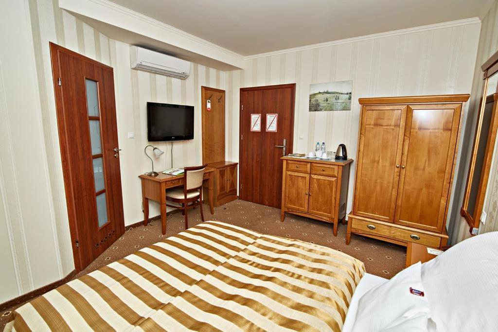Hotel Soccer Sport Radomsko Eksteriør bilde